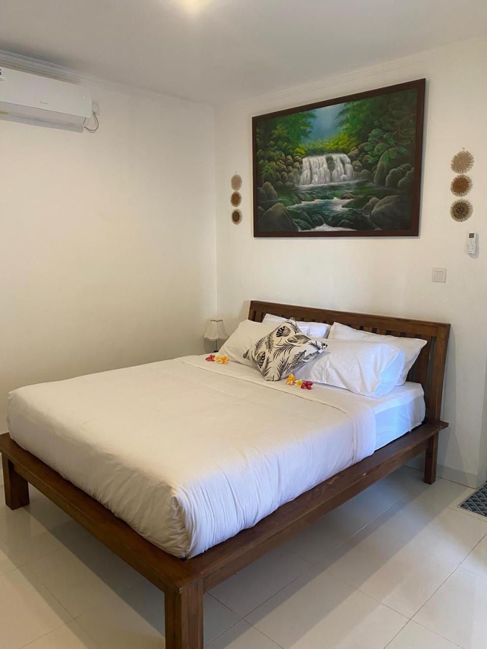 Manis Guest House Seminyak  Luaran gambar