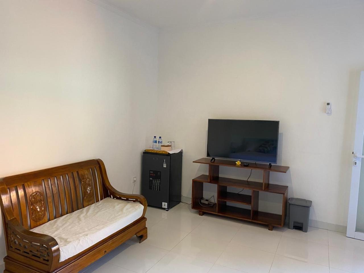 Manis Guest House Seminyak  Luaran gambar